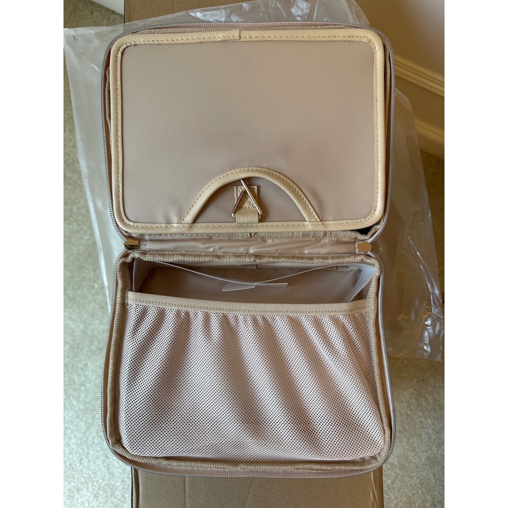 BEIS The Hanging Cosmetic Case Beige Travel Makeup Bag BEIS220279 NWT - Picture 8 of 15